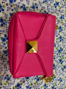 Sling Bag