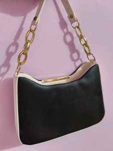 leather hand bag