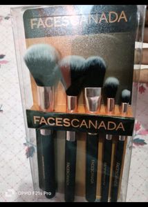 Makeup Brush