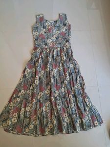 Floral Print Kurta with Grey Pants
