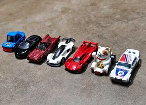 Sale 🔥6 Hot Wheels Car Set (Feline Lucky Cat Sold