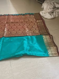 Beautiful Teal Saree with Goldenborder and blouse