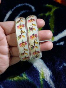 Beautiful Floral Bangles Set