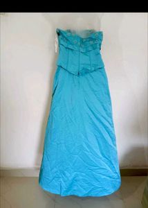 Elegant Teal Strapless Gown