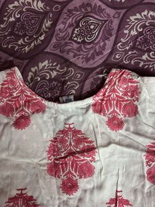 Elegant White Kurta with Pink Floral Print