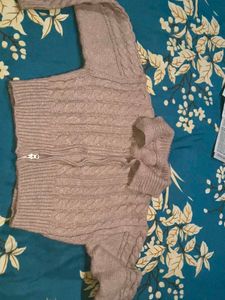 beutiful pink knitted sweater