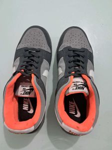 Nike SB Dunk Low Pro "Shadow" Sneakers
