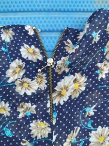 💮💟NEw Floral Print Top