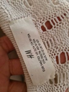 H&amp;M coverup Chic White Crochet Crop Top