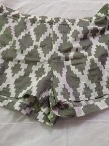 Geometric Print Shorts
