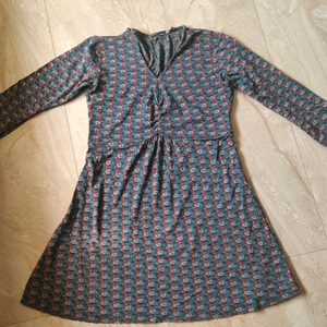 flower print tunic top