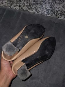 Beige Block Heels – UK 4 / EU 37