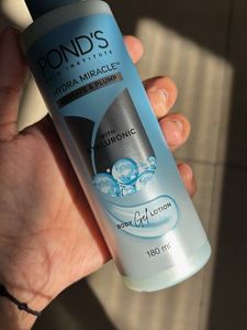 Pond's Hydra Miracle Body Lotion