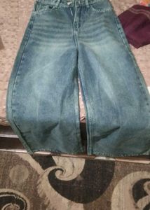 Classic Wash Denim Jeans.