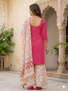 Elegant Ethnic Kurta Set with Dupatta