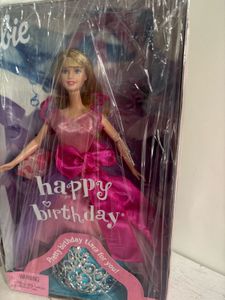 2001 Barbie Happy Birthday Doll