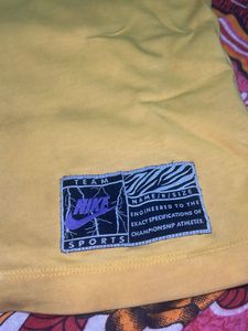 Nike Graphic T-Shirt