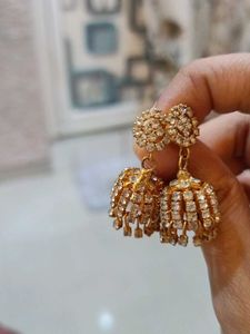 Sparkling Jhumka Earrings