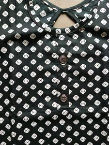 New Black Sleeveless Kurti