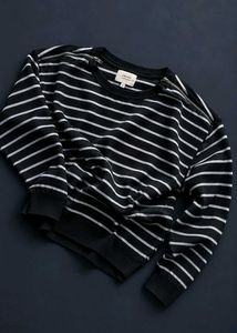 BLACK & WHITE STRIPED ZIP DETAIL SWEATSHIRT