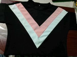 Stylish Black V-Neck Color Block Top