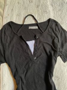 fitted ribbed top