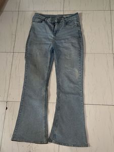 Light Wash Flared Jeans