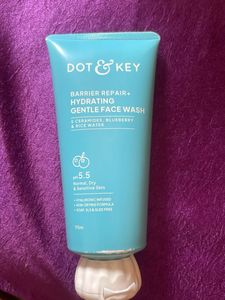 Dot & Key Gentle Face Wash