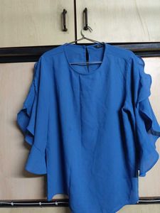 Stylish Blue Ruffled Sleeve Top