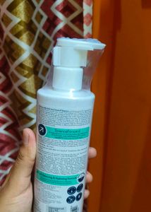 WishCare AHA BHA Anti-Dandruff Shampoo