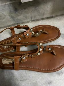 Flats With beaded Stones