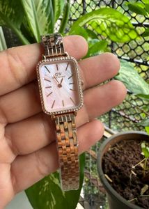 DW watch