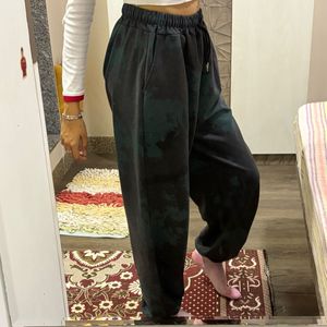 Stylish Tie-Dye Sweatpants
