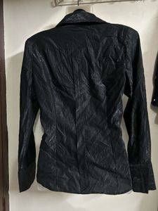 Chic Black Textured Button-Up Shirt