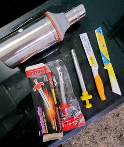 3 set 1 oil bottle &amp; 2 lighter &amp; two knief