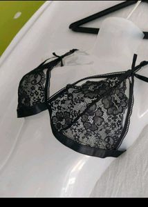 Avidlove Lace Trimmed Black Bra