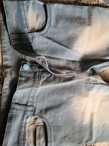 Light blue low rise Jean