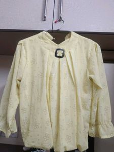 Floral Print Pleated Blouse