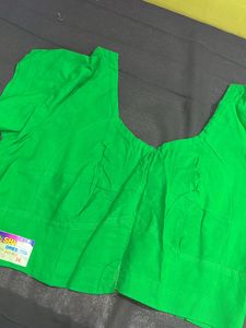 100% Pure Rubia Blouse