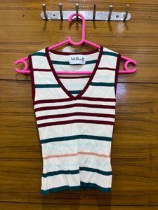 Striped V-Neck Sleeveless Knit Top
