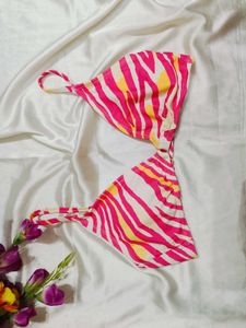 🇳🇿💫🎀Stylish Pink Zebra Print Bikini Top
