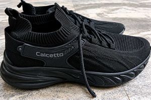 Stylish Black Knit Sneakers