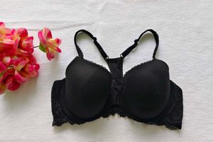 Comfortable Black Front-Closure inner