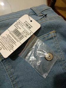 Light Wash Wide Leg Jeans