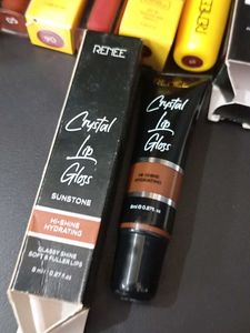 Renee Makeup Collection *8