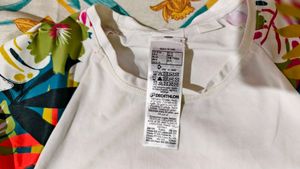 Decathlon Swim / Surfing top