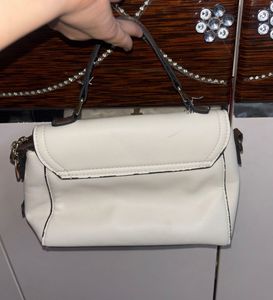 Stylish White Handbag