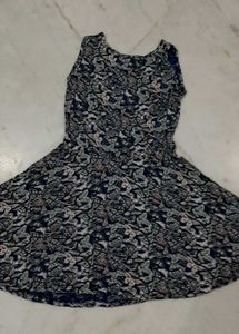 Printed Sleeveless Mini Dress