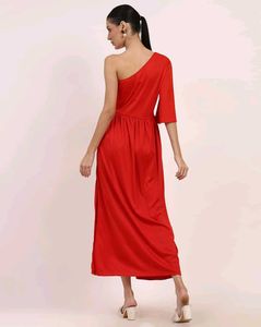 Chic Red One-Shoulder Midi Dress