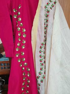 red salwar